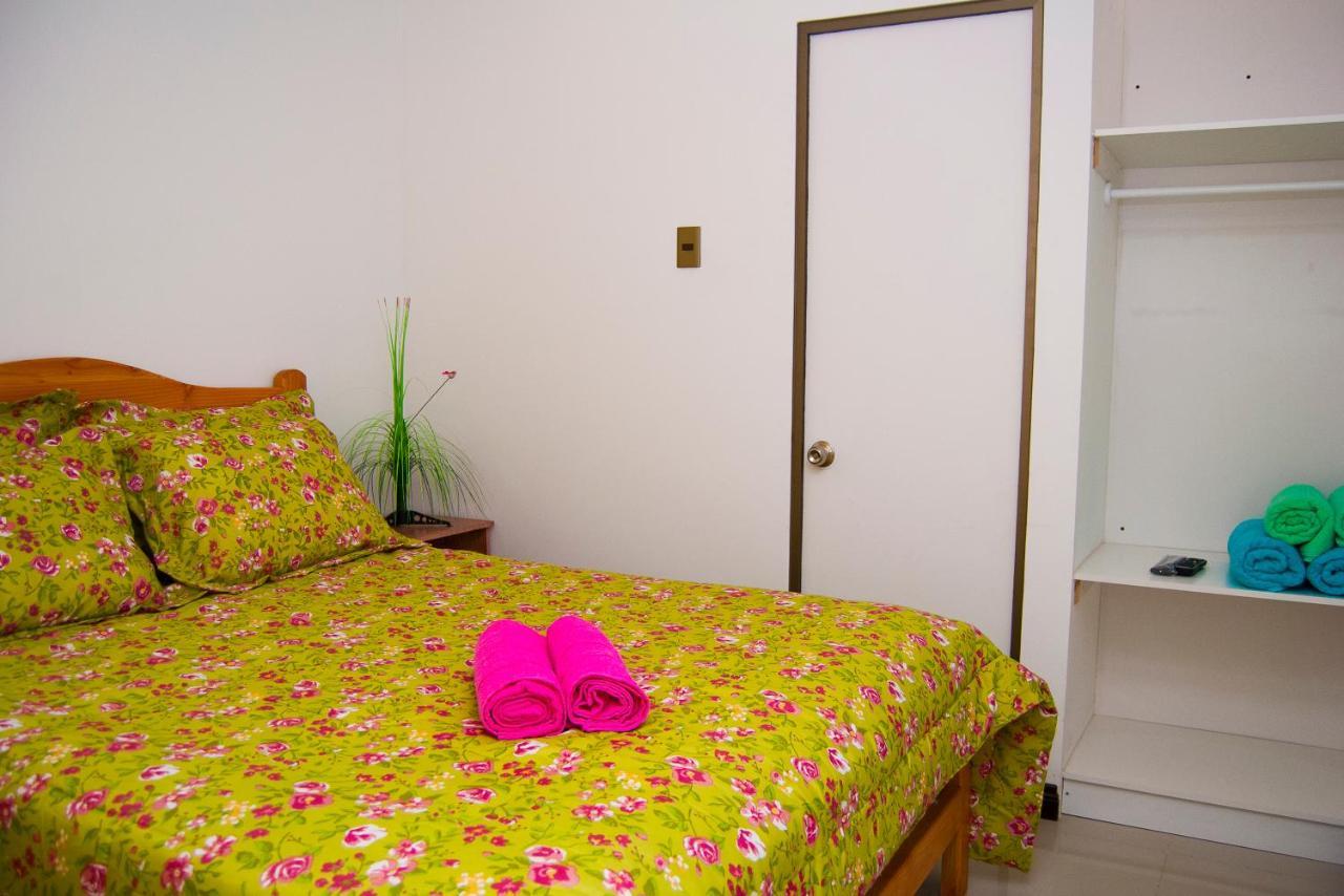 Hostal Lecher Iquique Exterior foto